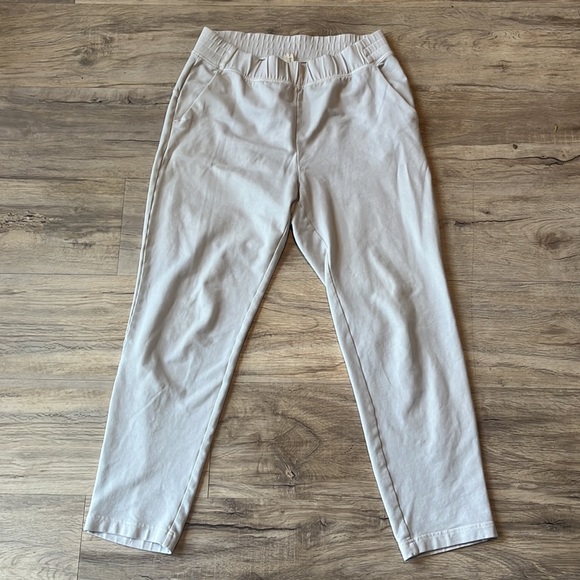 Babaton high waist pants - SZ M - Picture 2 of 5